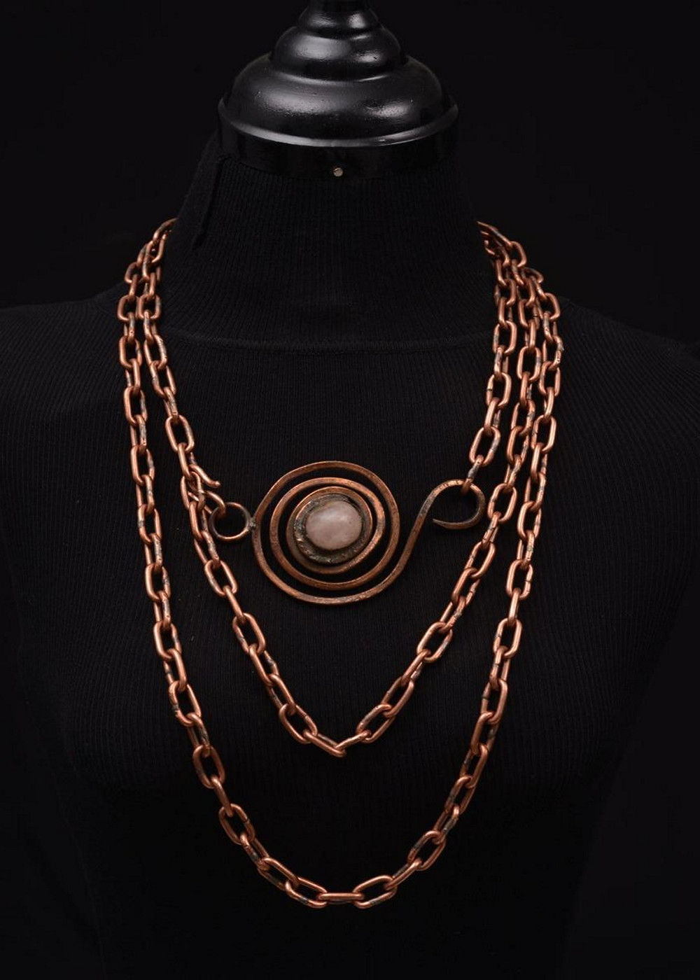 https://angelinemalik.com/wp-content/uploads/2025/10/nECLACE-sECtion-37.jpg